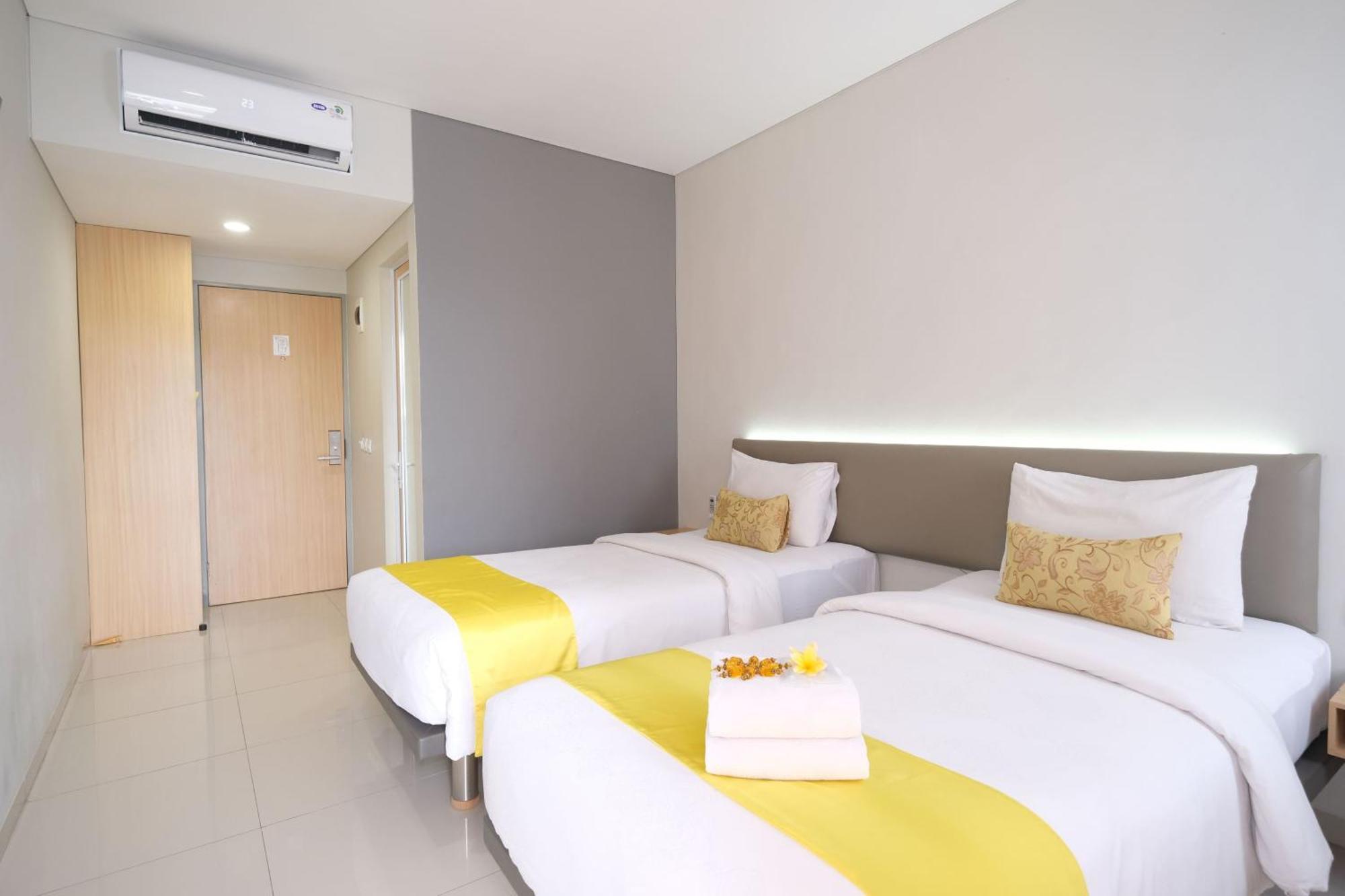 S101 Hotels Семаранг Екстер'єр фото