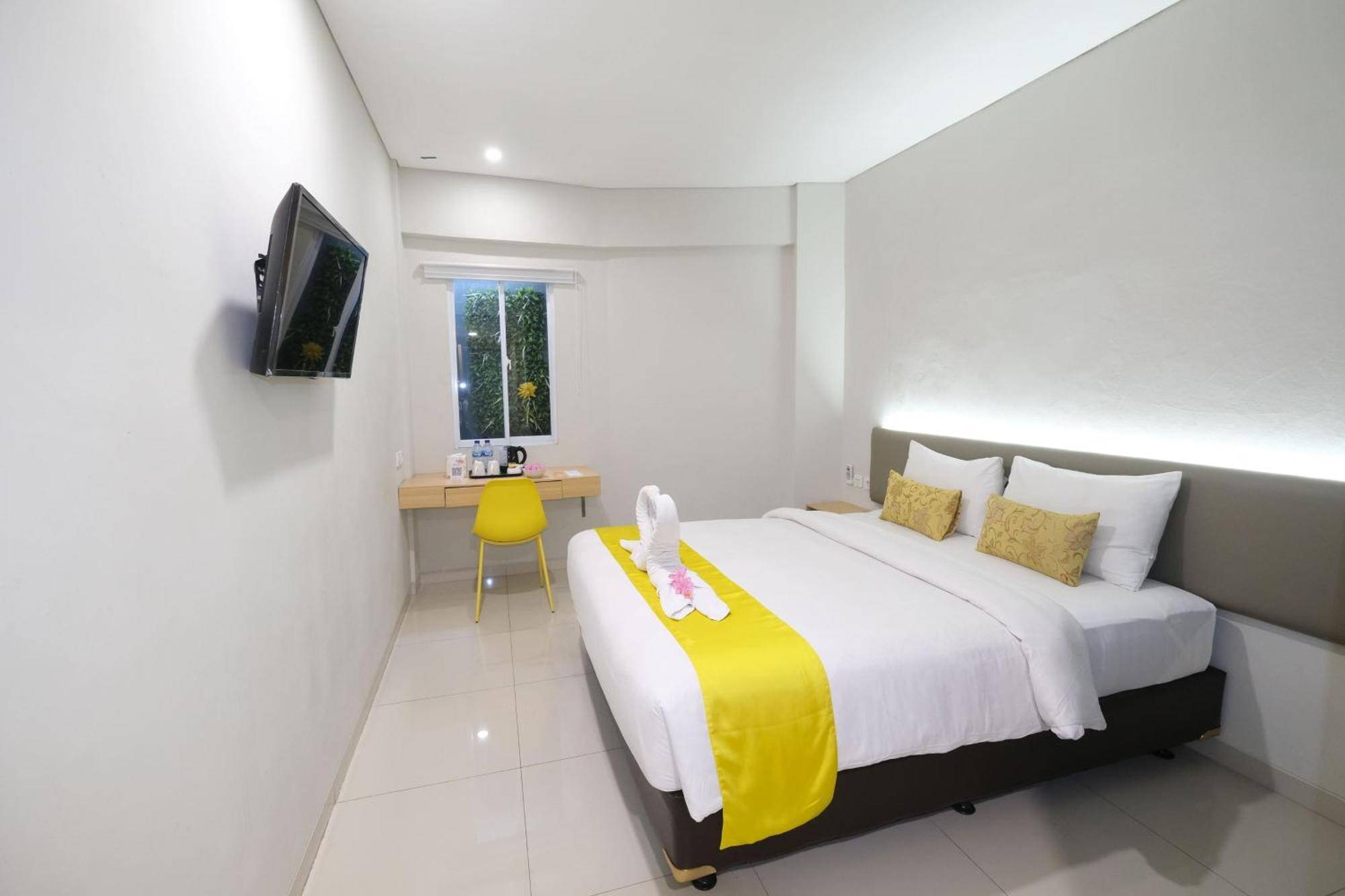 S101 Hotels Семаранг Екстер'єр фото
