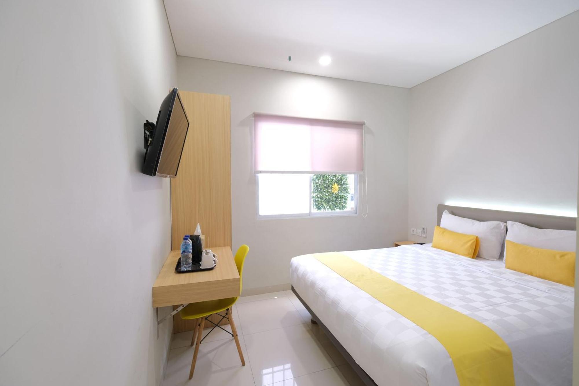 S101 Hotels Семаранг Екстер'єр фото